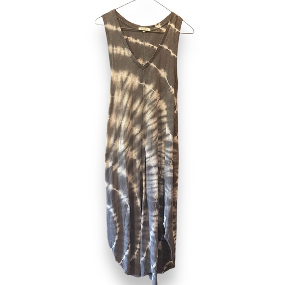 Sundry Dresses & Skirts - EUC Sundry Size S grey tie dye sleeveless maxi dress
